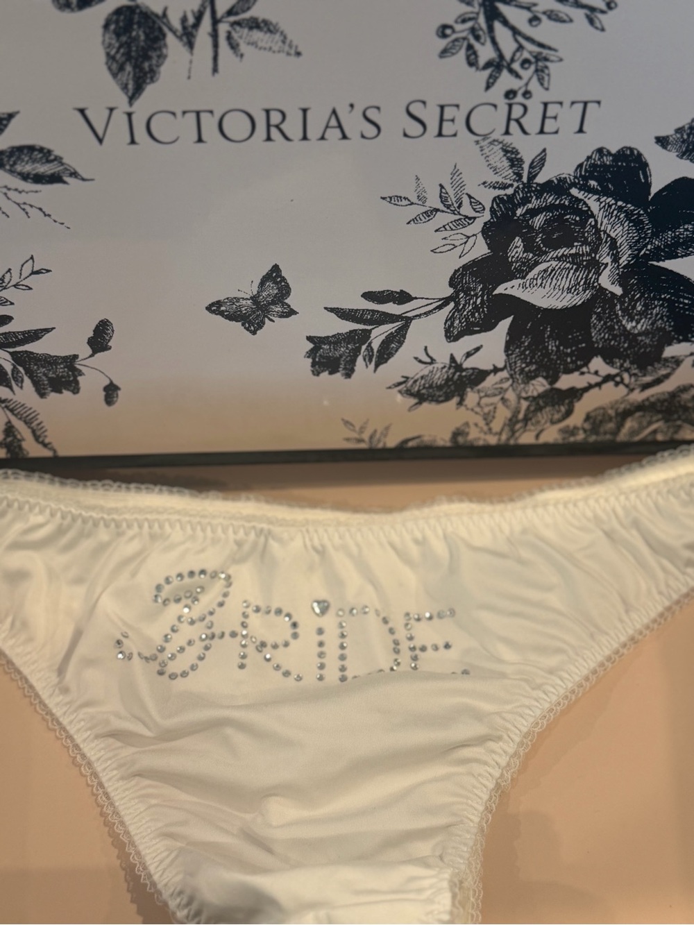 NWOT Size-Med Victoria Secret Rhinestone Bride Cheekini
